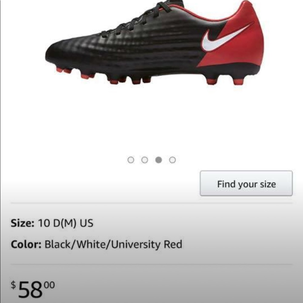 Soccer shoes
